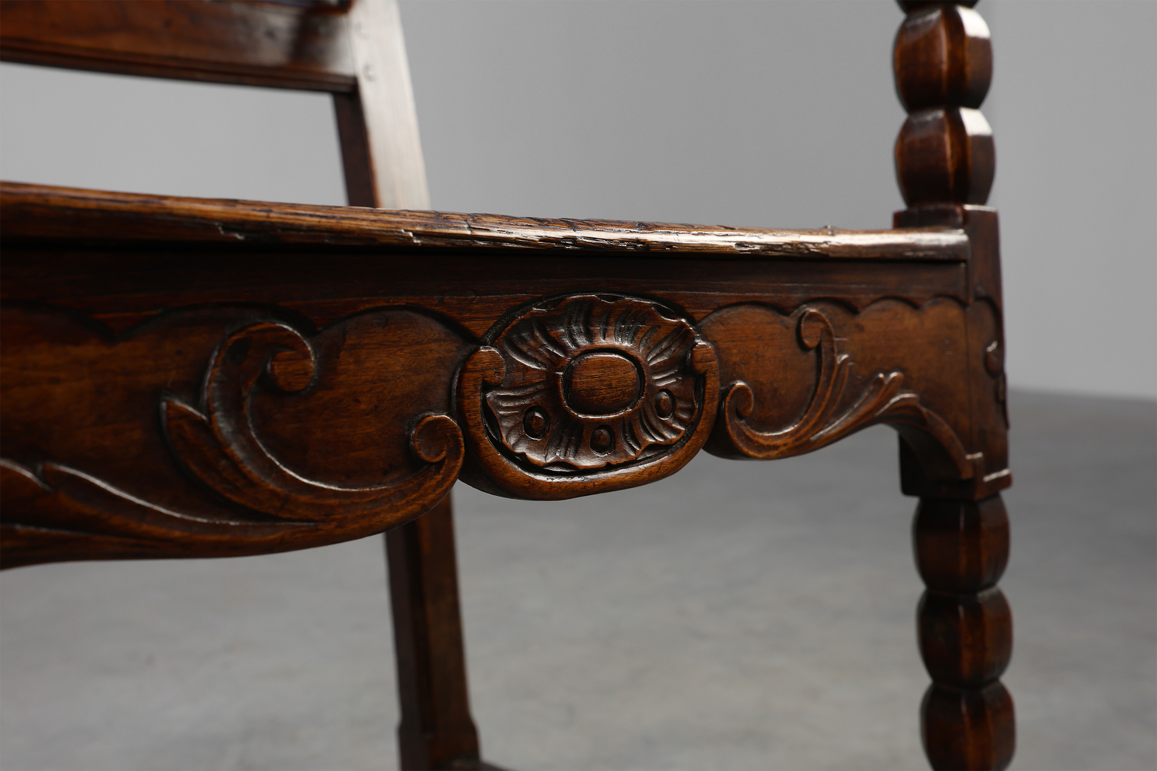 18th Century Liège Armchair in hand carved Oak, Belgiumthumbnail